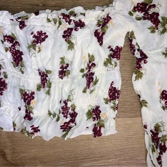 Reformation Amarena Floral Top Blouse Women’s Size XS Cropped - Picture 4 of 7